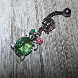 Turtle belly ring